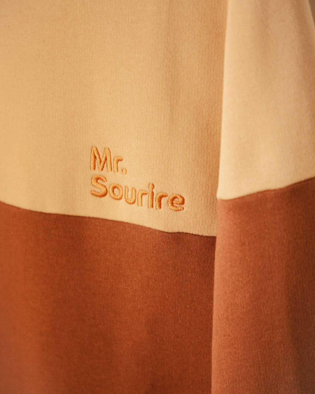 sweat brodé "monsieur sourire"