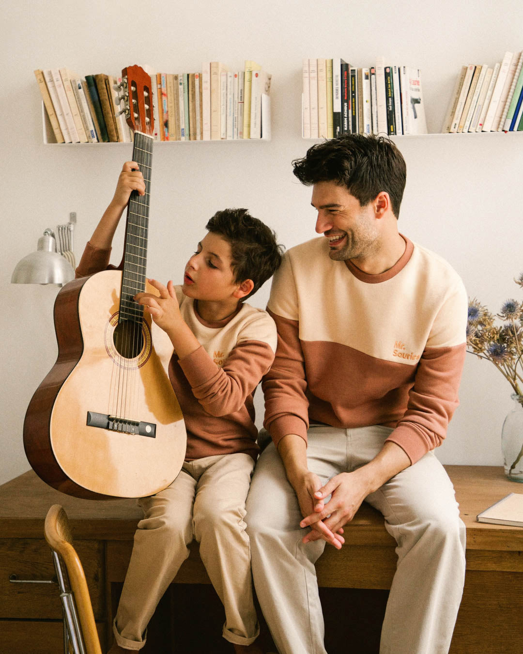 sweat beige assorti enfant et papa