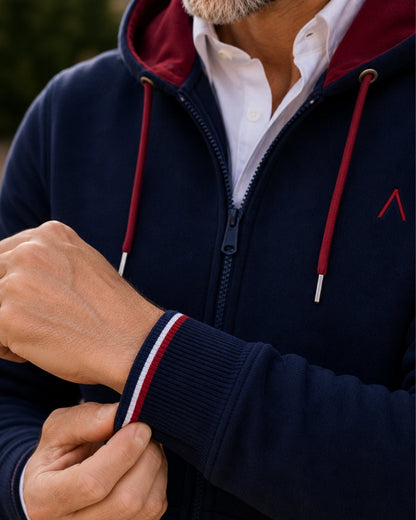 Veste_zippee_homme_-_bleu_marine_-_coton_bio_-_maison_ft_-_detail_manche